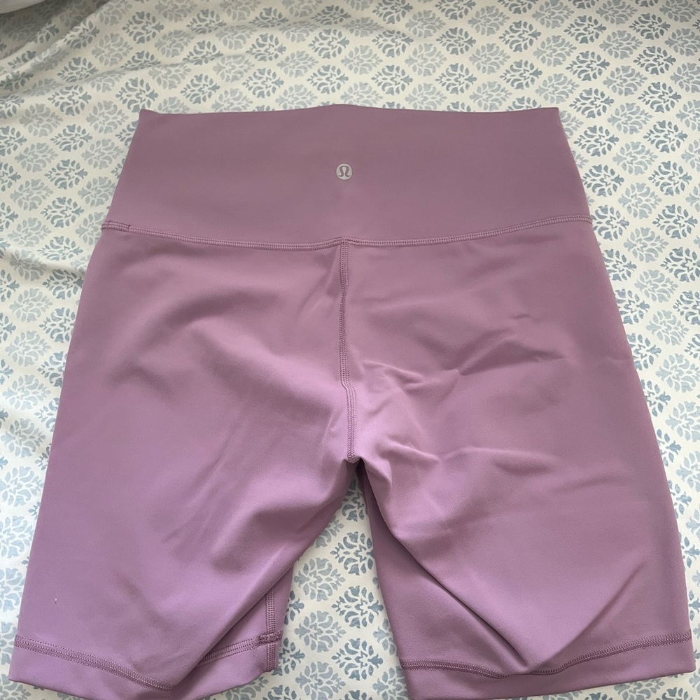Lululemon Wunder Train HR short 8”
